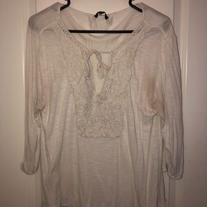 Cream 3 quarter sleeve shirt